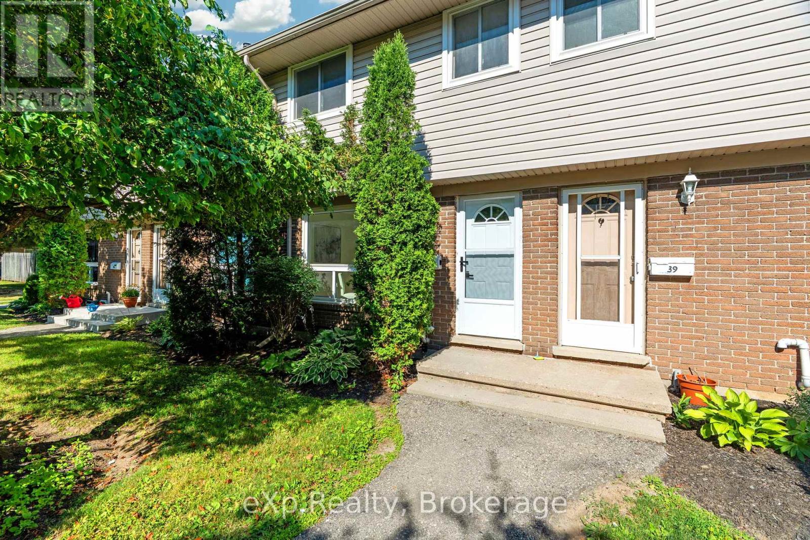 38 - 88 AVONWOOD DRIVE, Stratford, Ontario