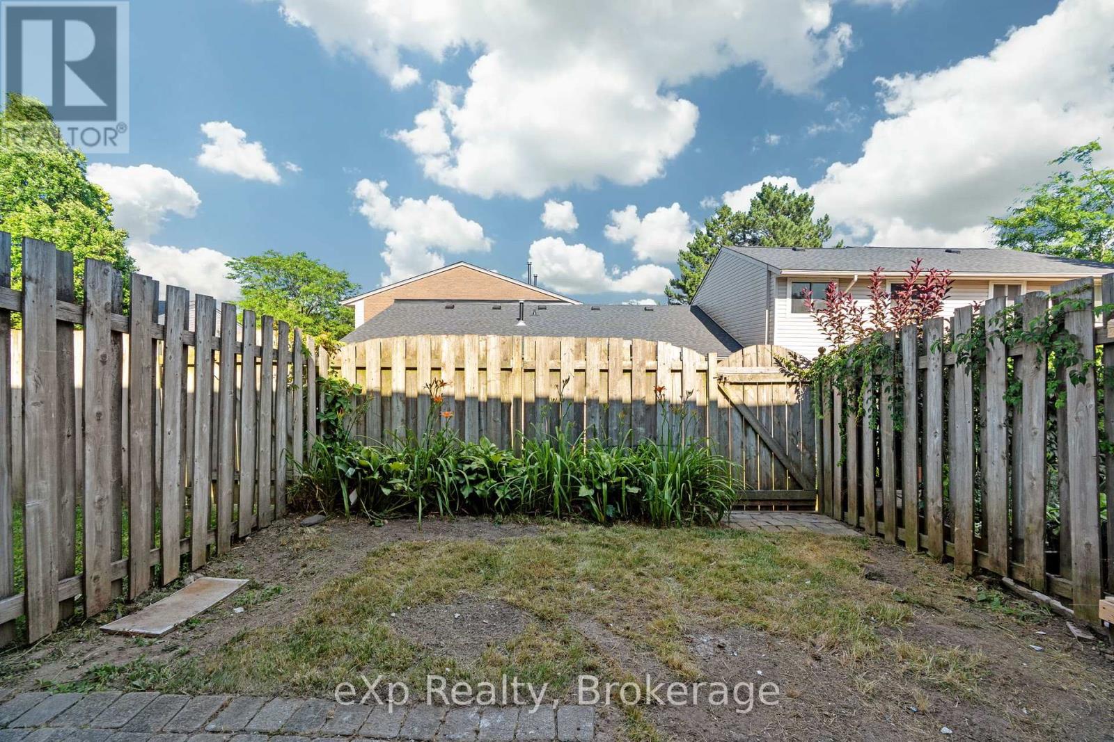 38 - 88 Avonwood Drive, Stratford, Ontario  N4Z 1B3 - Photo 33 - X12304213