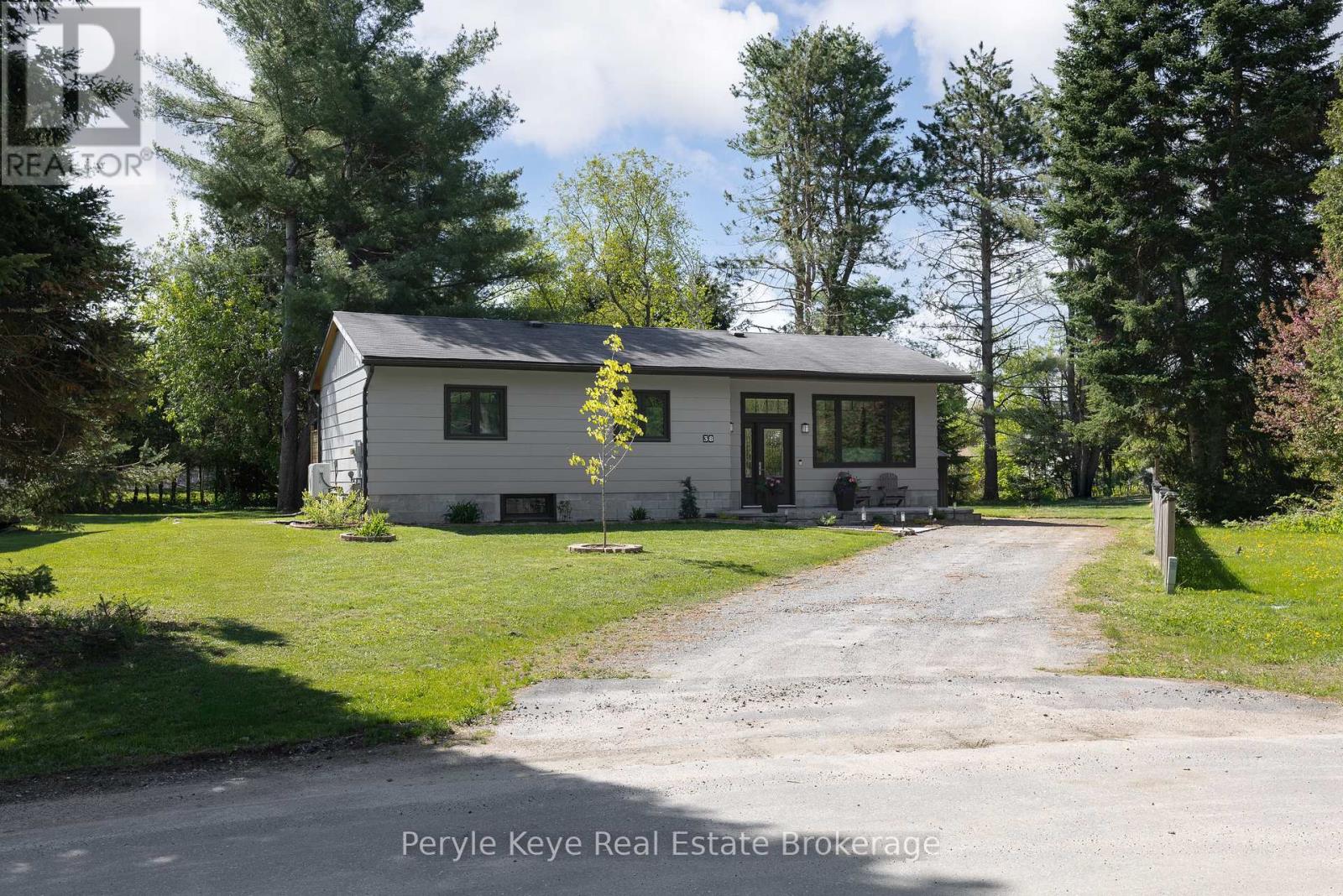 38 Andrea Drive, Bracebridge, Ontario  P1L 1C5 - Photo 7 - X12304229