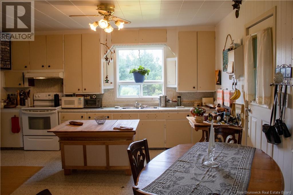 7186 Route 17 Road, Kedgwick, New Brunswick  E8B 1W3 - Photo 3 - NB119293