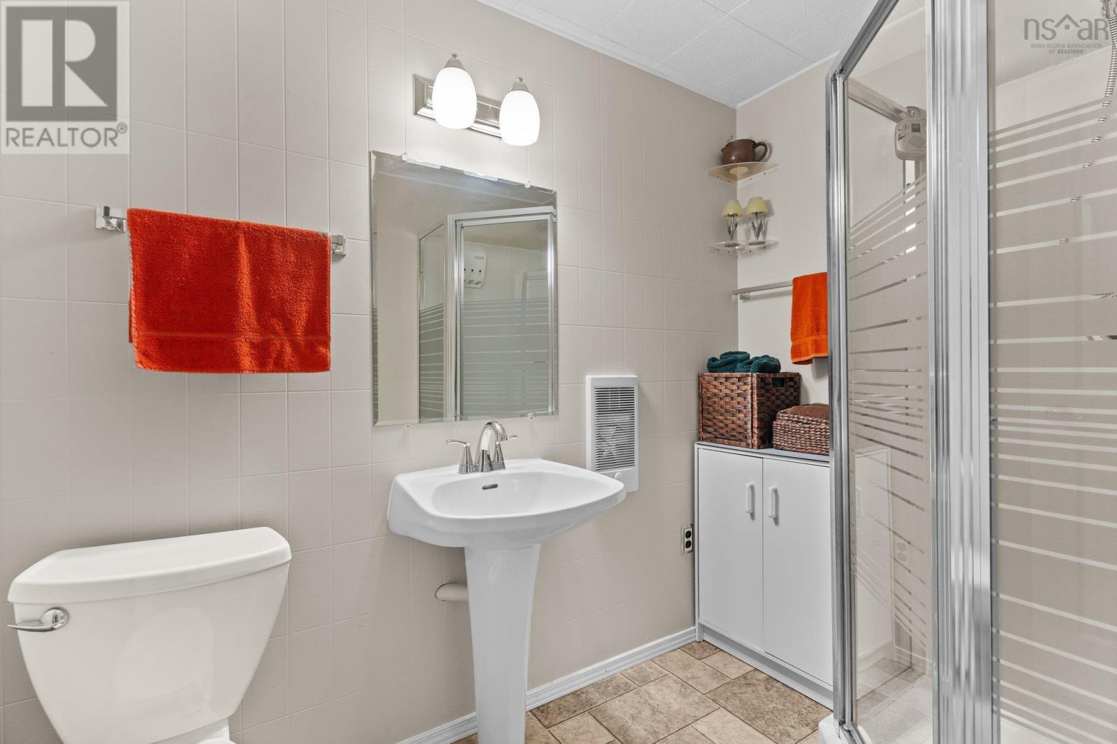 12 Pioneer Ave, Halifax, Nova Scotia  B3M 1W8 - Photo 29 - 202513459