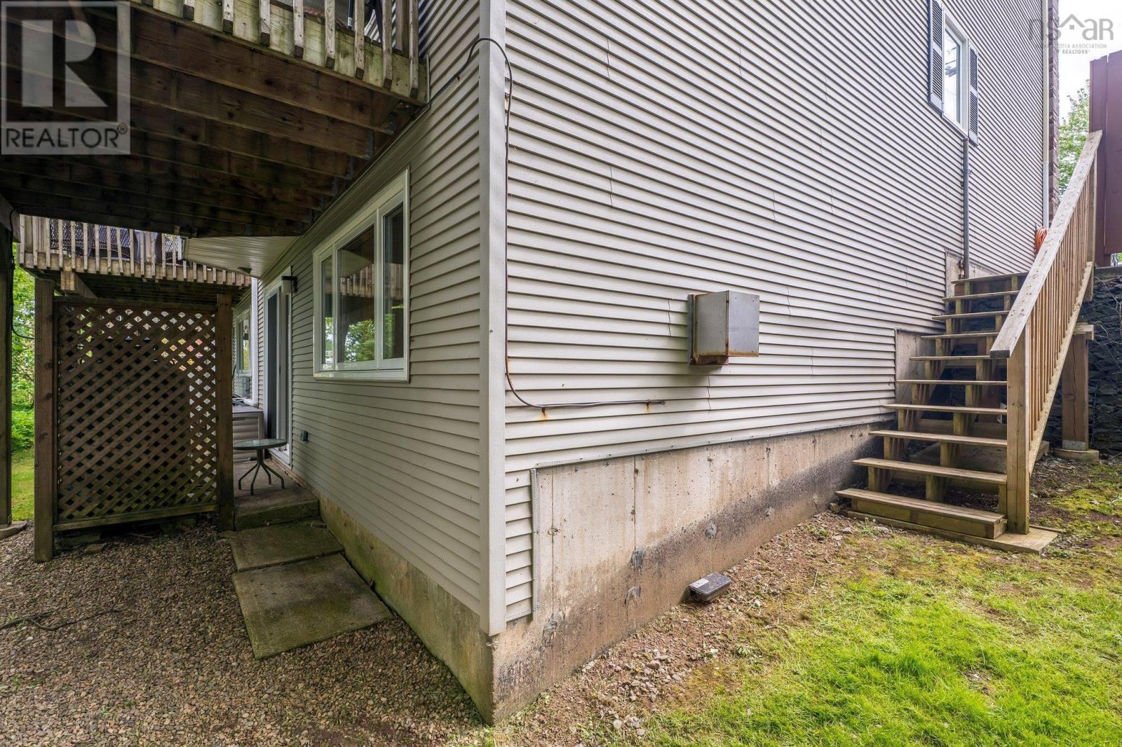 12 Pioneer Ave, Halifax, Nova Scotia  B3M 1W8 - Photo 39 - 202513459