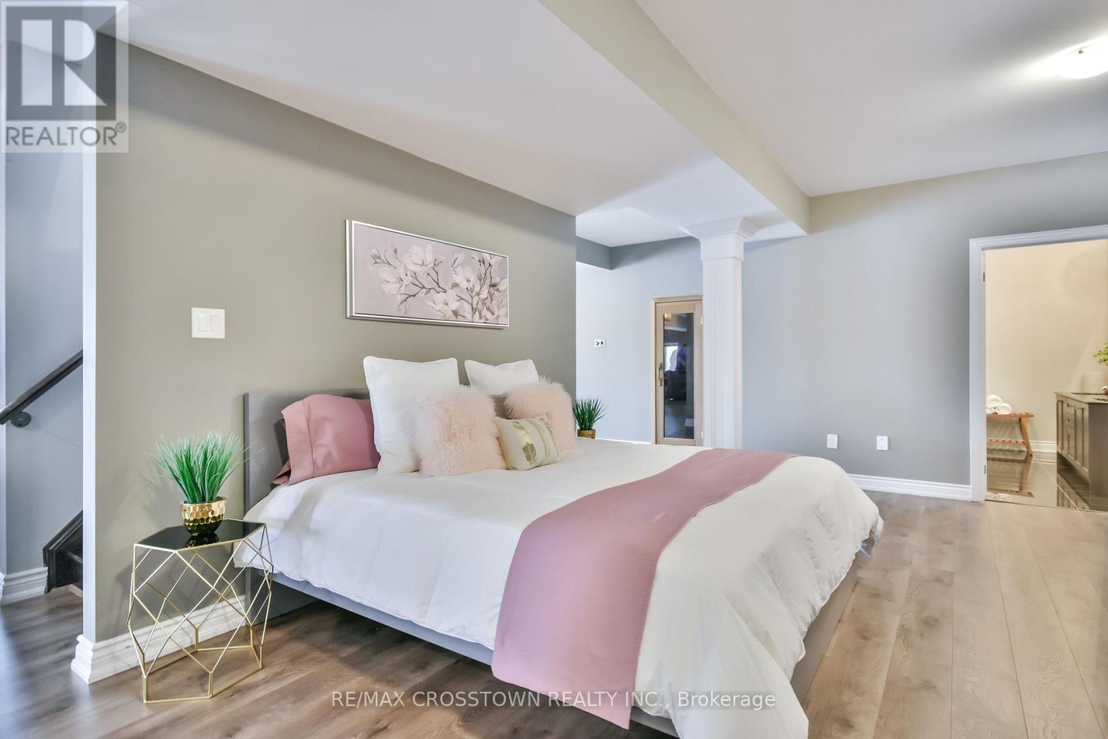 22 Stewart Crescent, Essa, Ontario  L0L 2N0 - Photo 35 - N12304262