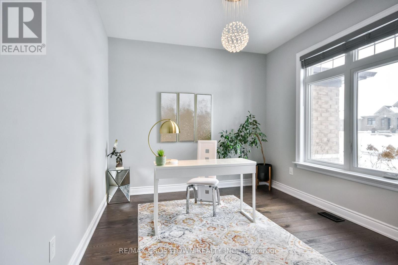 22 Stewart Crescent, Essa (Thornton), Ontario  L0L 2N0 - Photo 6 - N12304262