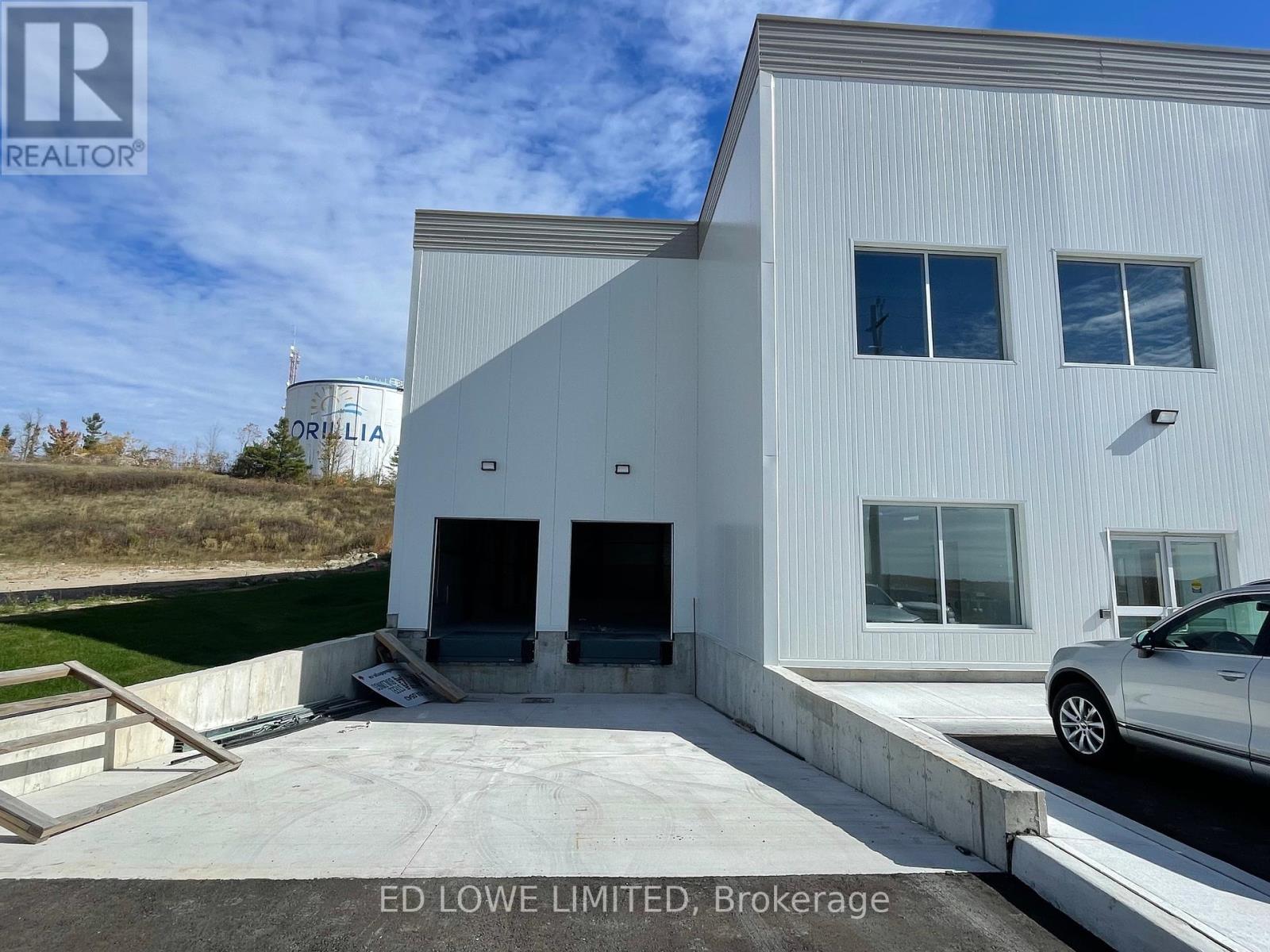 26 Nelle Carter Court, Orillia, Ontario  L3V 7S3 - Photo 2 - S12304272