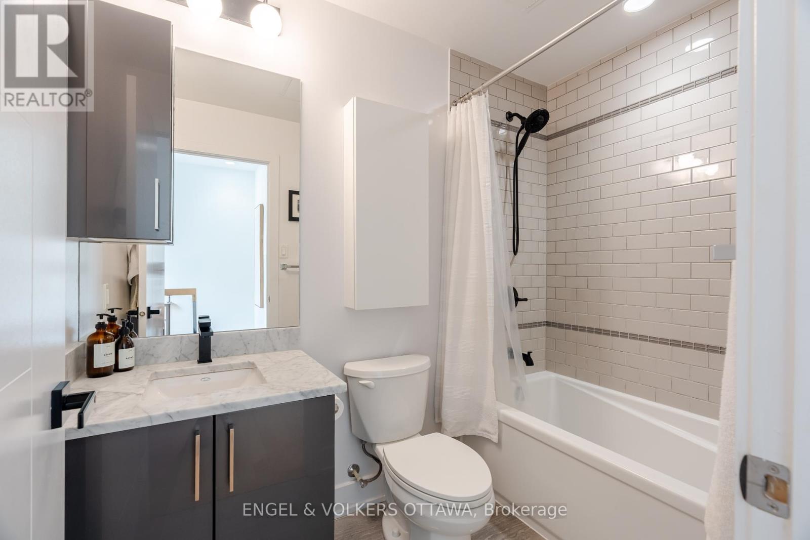 218 - 197 Lisgar Street, Ottawa, Ontario  K2P 0C3 - Photo 30 - X12304331