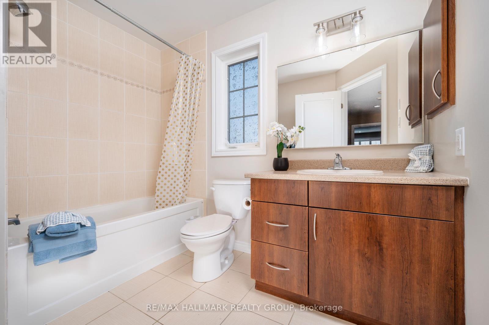 203 Black Sage Crescent, Ottawa, Ontario  K1V 2J7 - Photo 26 - X12304349