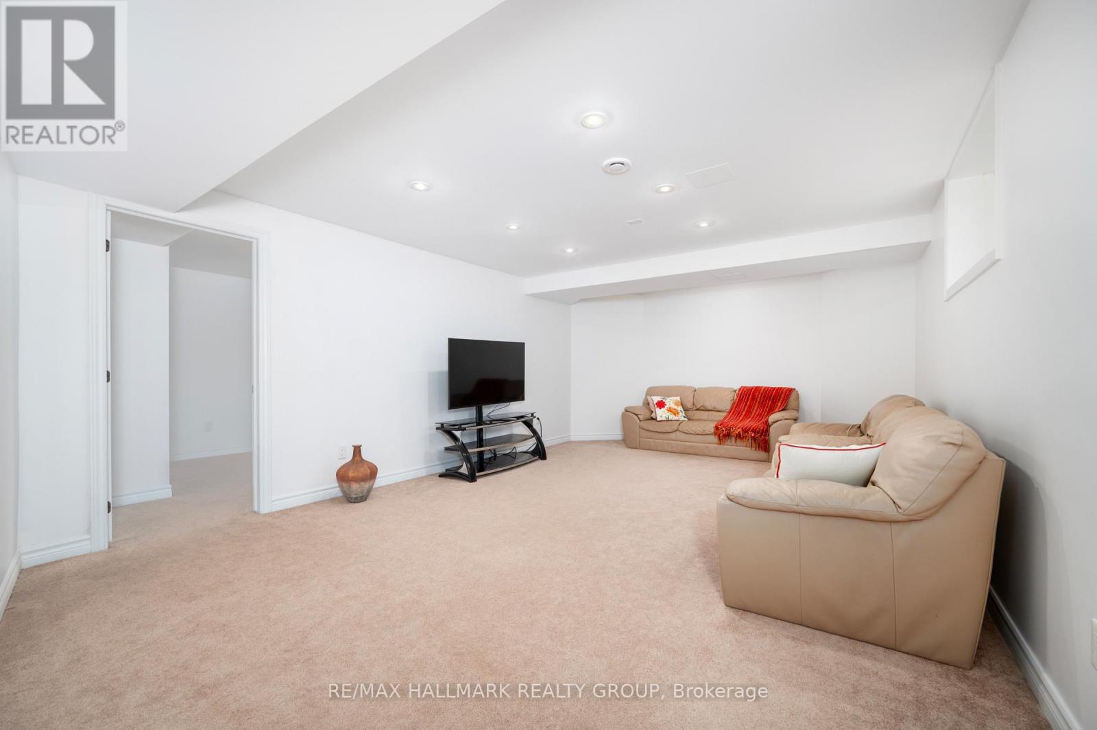 203 Black Sage Crescent, Ottawa, Ontario  K1V 2J7 - Photo 30 - X12304349