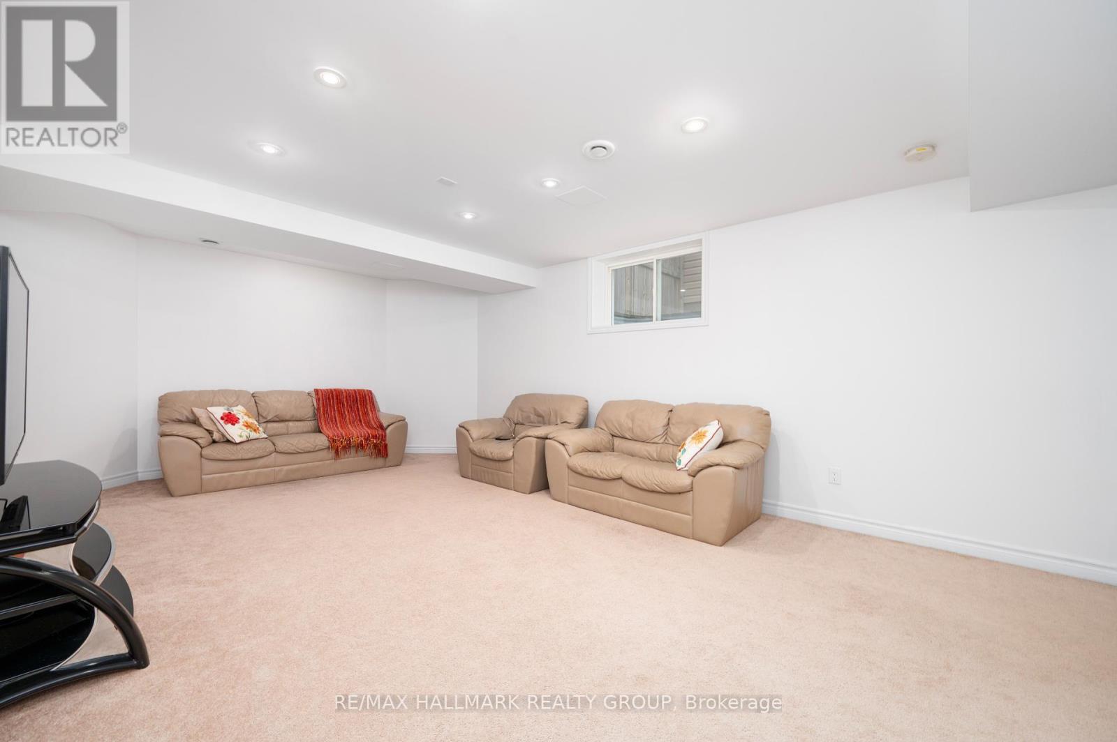 203 Black Sage Crescent, Ottawa, Ontario  K1V 2J7 - Photo 31 - X12304349