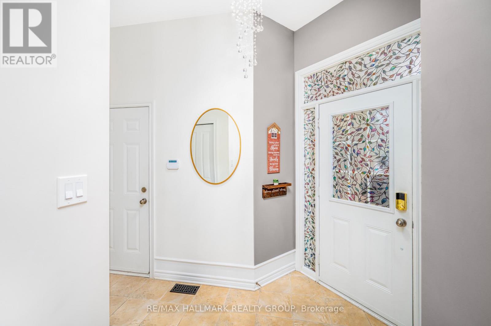 203 Black Sage Crescent, Ottawa, Ontario  K1V 2J7 - Photo 4 - X12304349