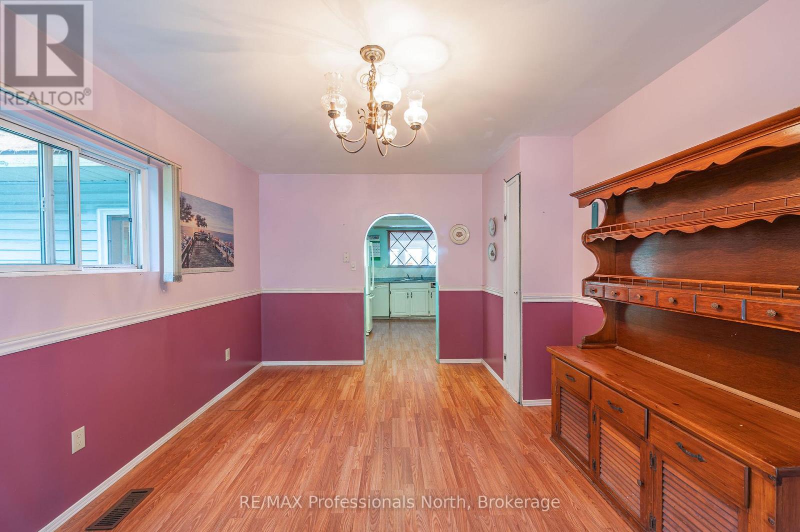 1015 Blackberry Lane, Minden Hills, Ontario  K0M 2K0 - Photo 19 - X12213252