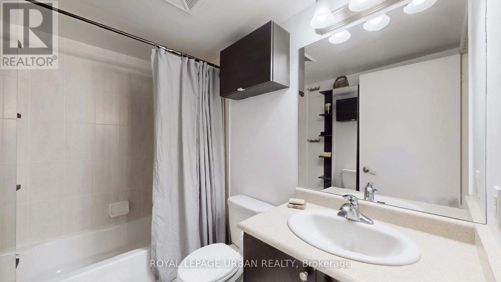 428 - 60 Heintzman Street, Toronto, Ontario  M6P 5A1 - Photo 16 - W12304227