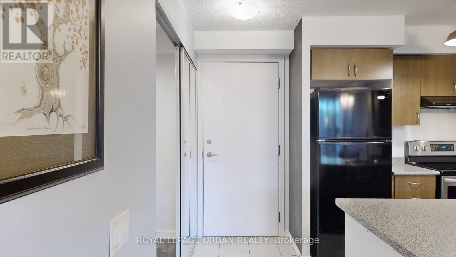 428 - 60 Heintzman Street, Toronto, Ontario  M6P 5A1 - Photo 17 - W12304227