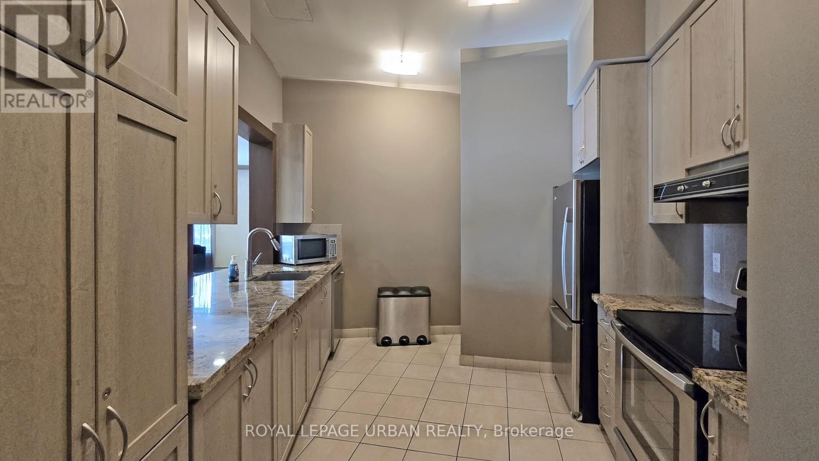 428 - 60 Heintzman Street, Toronto, Ontario  M6P 5A1 - Photo 28 - W12304227