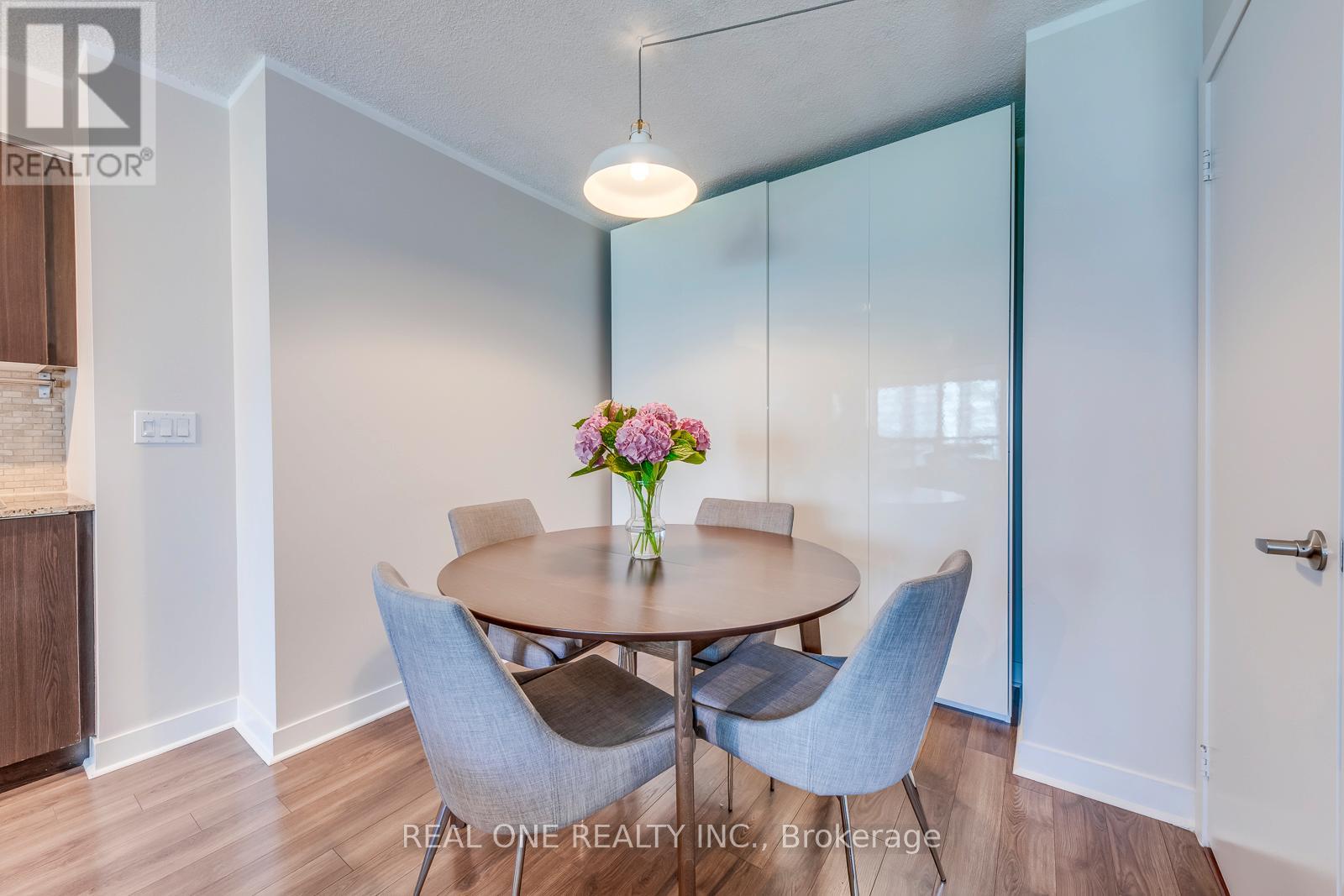 1414 - 155 Legion Road N, Toronto, Ontario  M8Y 0A7 - Photo 12 - W12304273