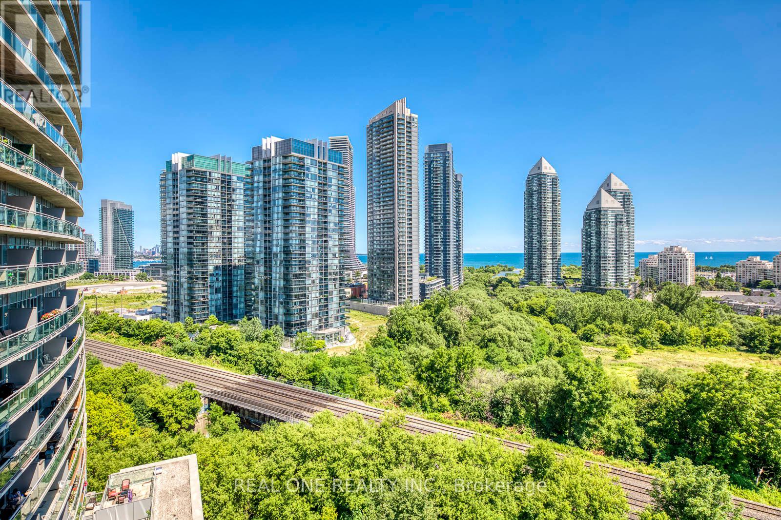 1414 - 155 Legion Road N, Toronto, Ontario  M8Y 0A7 - Photo 20 - W12304273