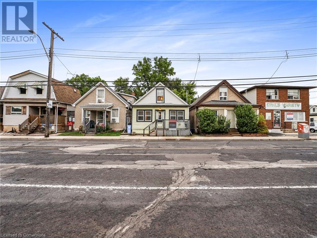 Property at 1291 CANNON Street E image 4
