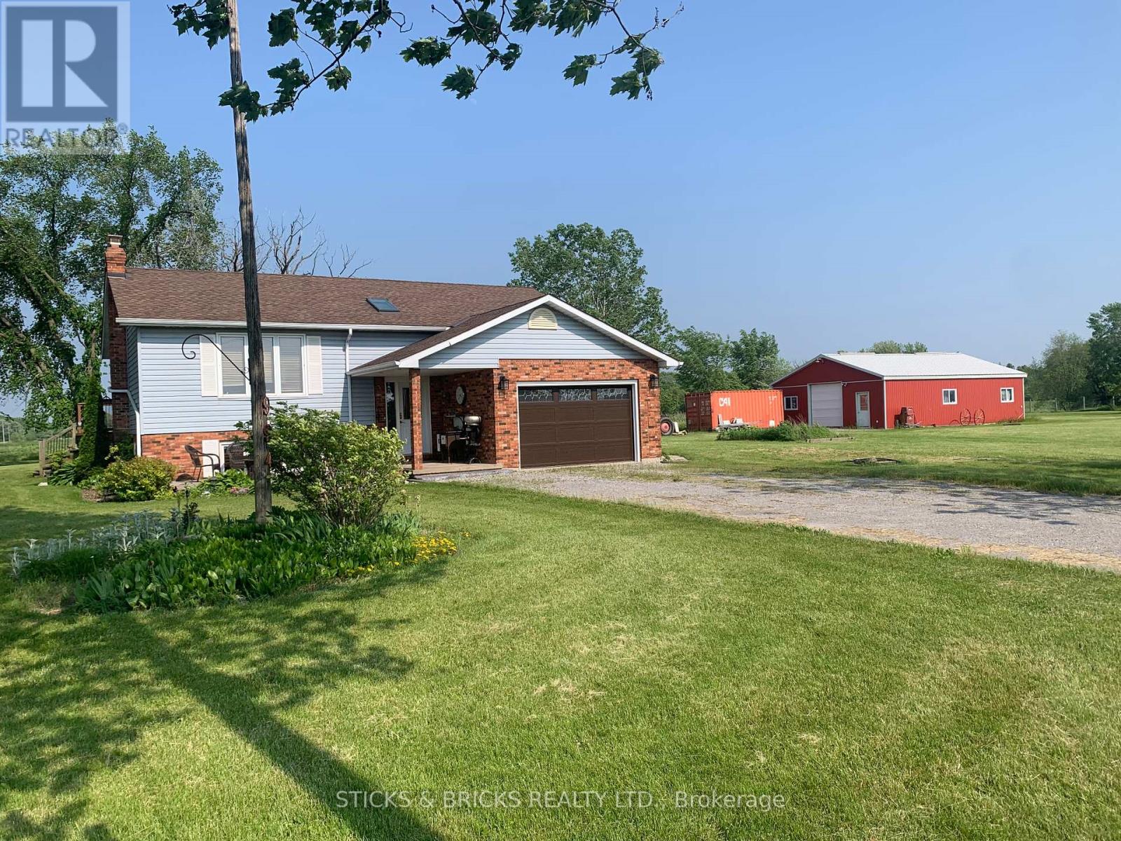 Property at 994 MOYER ROAD image 4