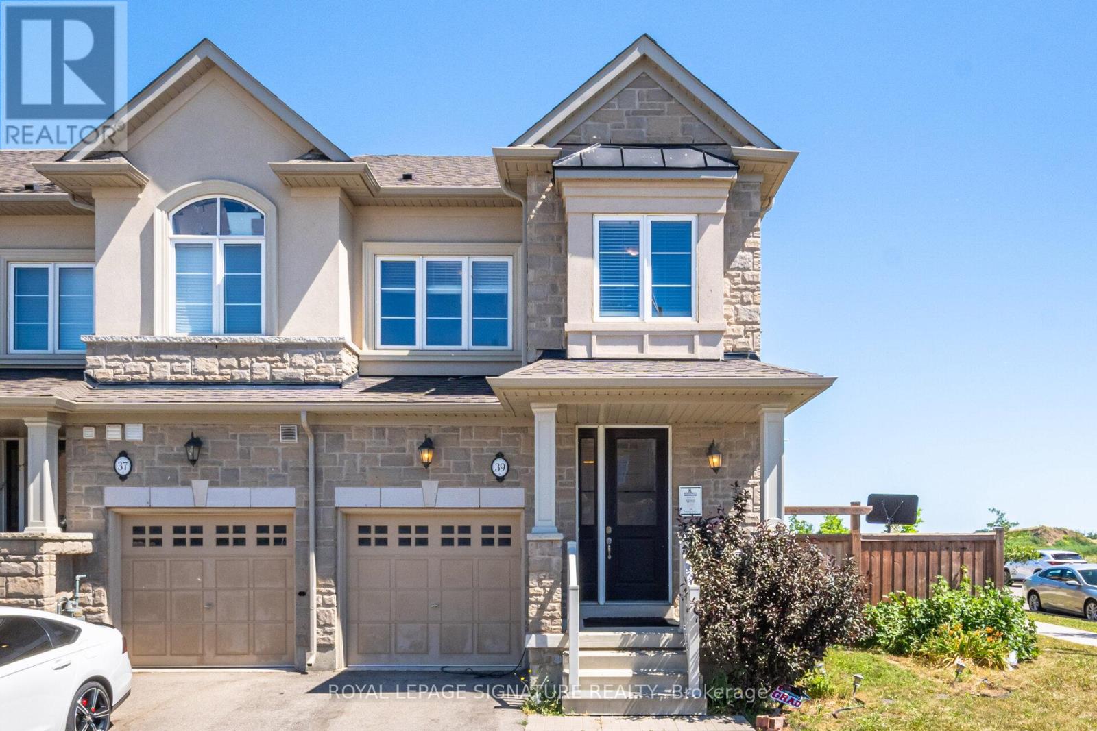 39 Talence Drive, Hamilton, Ontario  L8J 0L2 - Photo 1 - X12304232