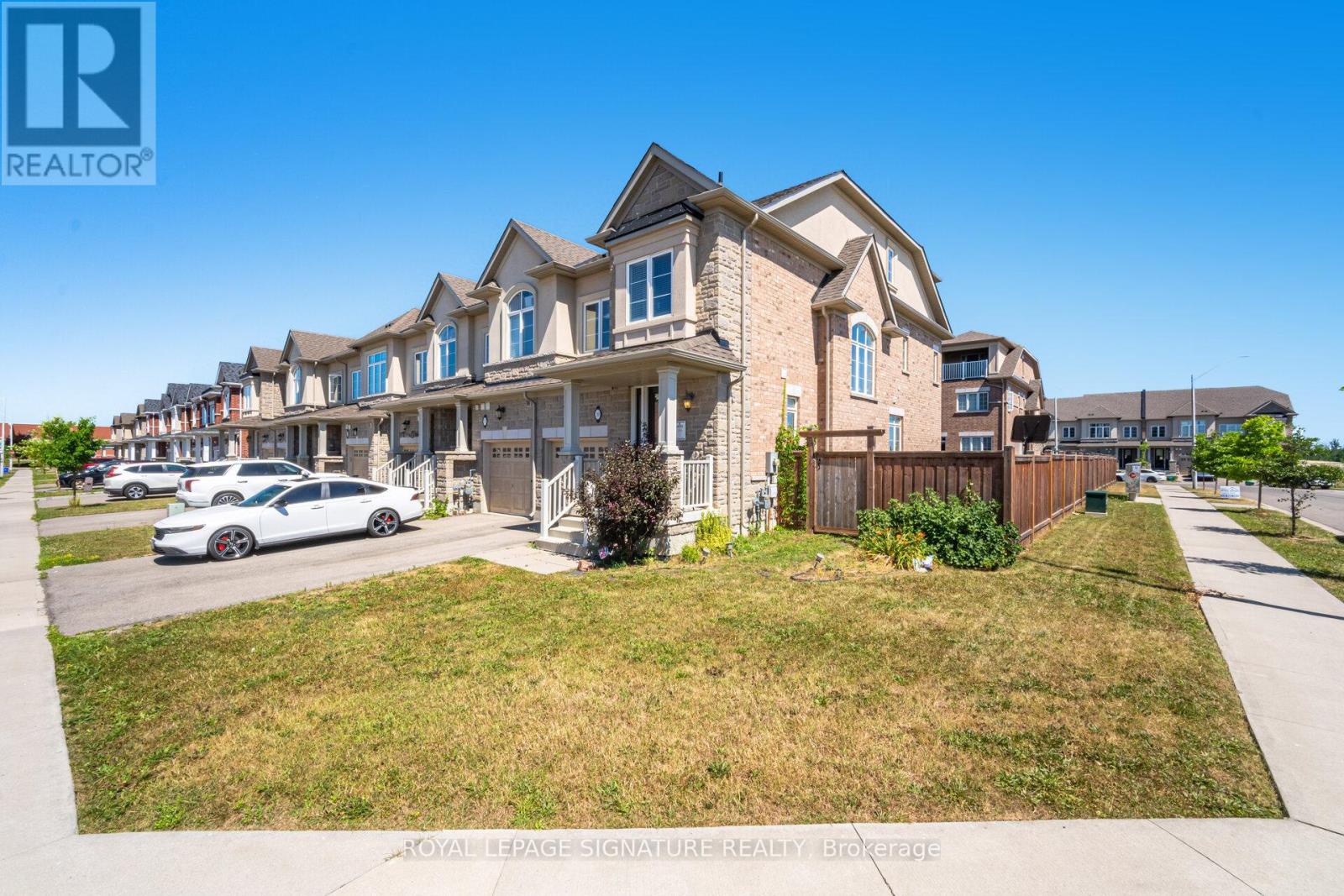 39 Talence Drive, Hamilton, Ontario  L8J 0L2 - Photo 2 - X12304232
