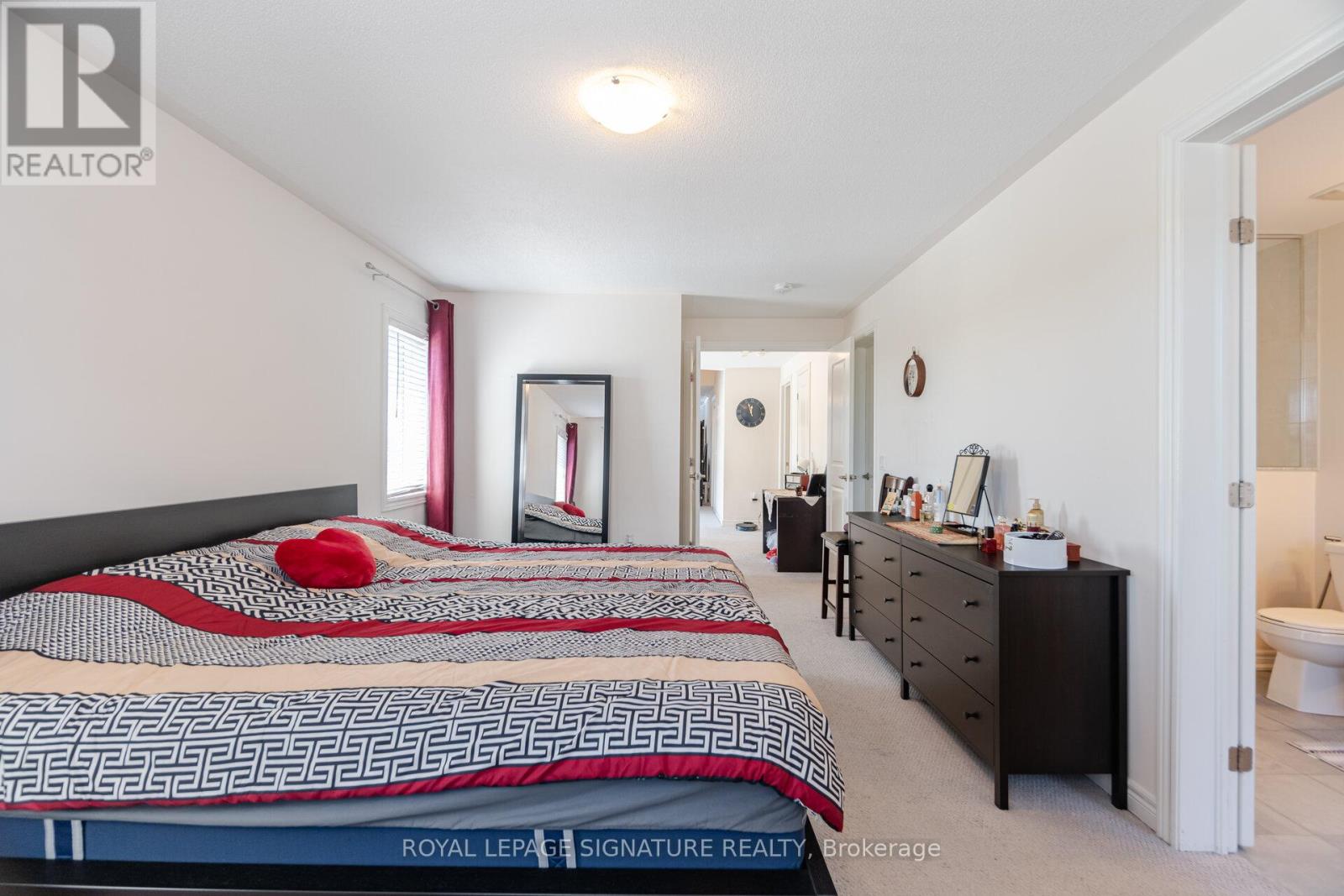 39 Talence Drive, Hamilton, Ontario  L8J 0L2 - Photo 21 - X12304232