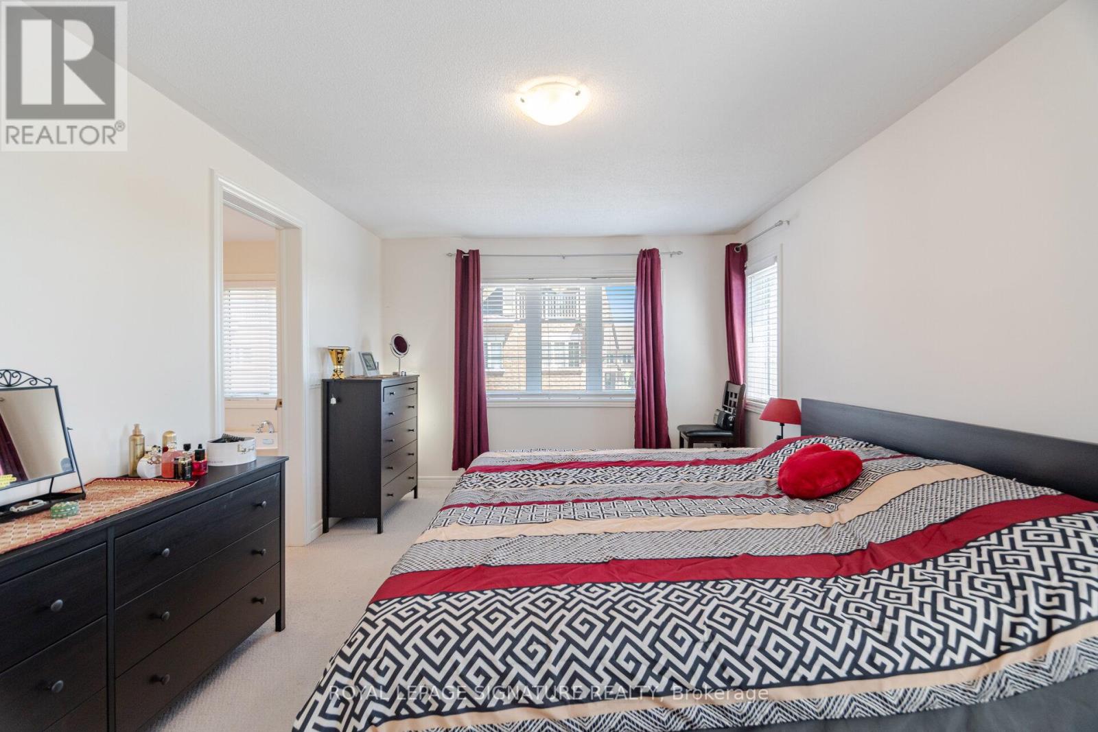 39 Talence Drive, Hamilton, Ontario  L8J 0L2 - Photo 22 - X12304232