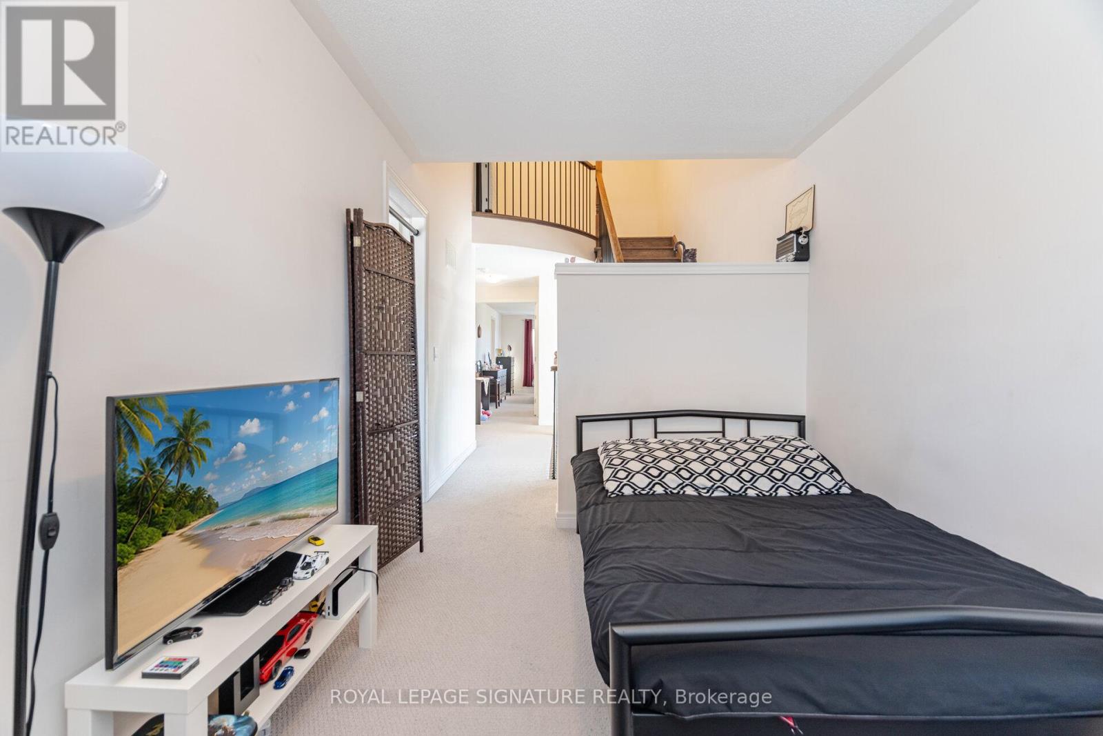 39 Talence Drive, Hamilton, Ontario  L8J 0L2 - Photo 29 - X12304232