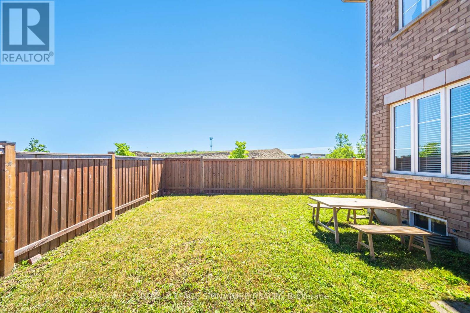 39 Talence Drive, Hamilton, Ontario  L8J 0L2 - Photo 40 - X12304232