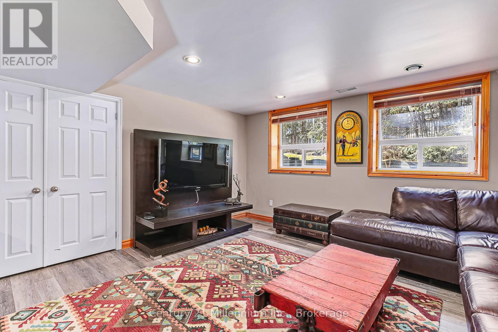 108 Cortina Crescent, Blue Mountains, Ontario  L9Y 3Z2 - Photo 31 - X12304433