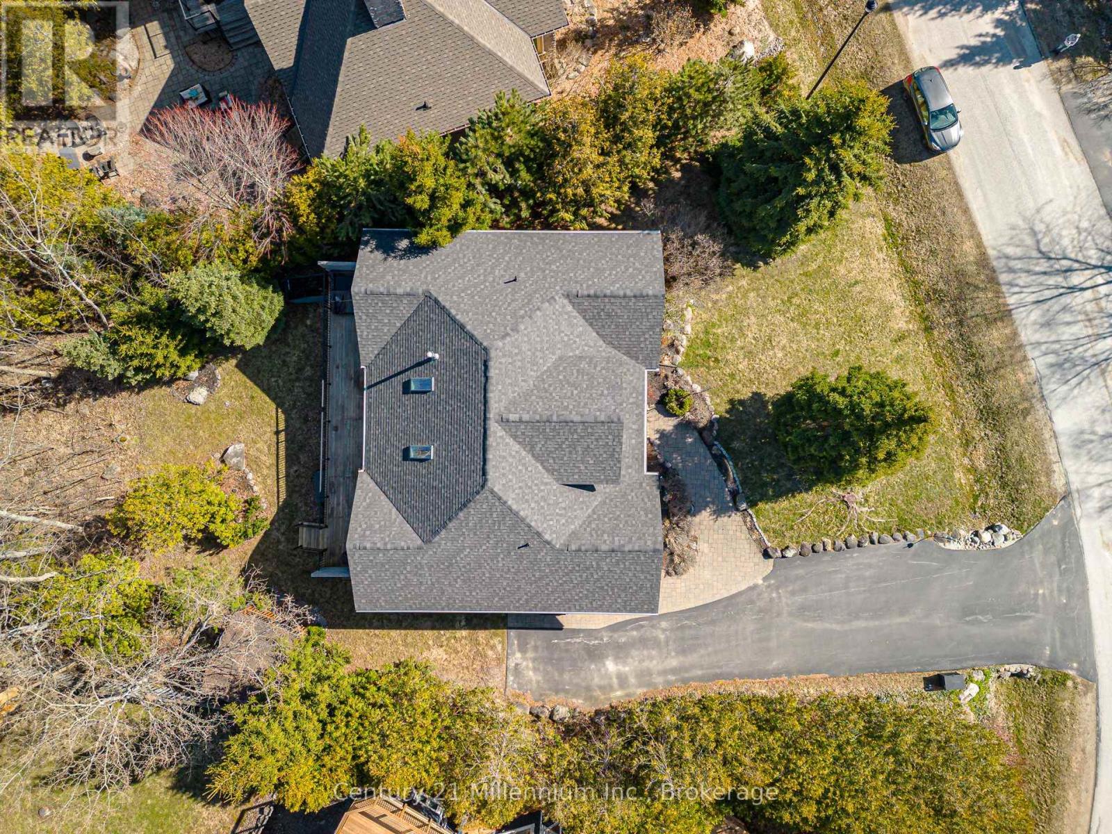 108 Cortina Crescent, Blue Mountains, Ontario  L9Y 3Z2 - Photo 41 - X12304433