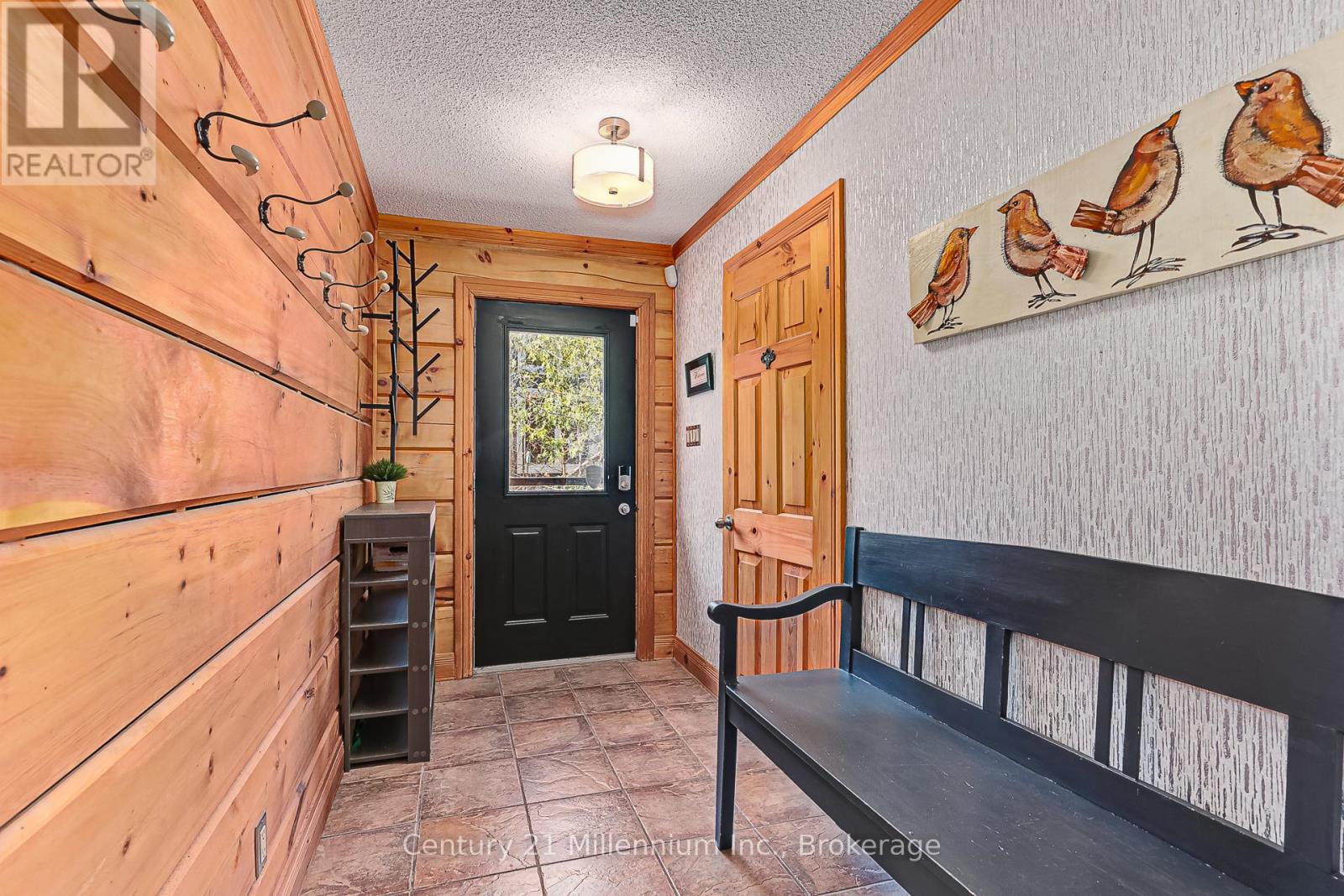 108 Cortina Crescent, Blue Mountains, Ontario  L9Y 3Z2 - Photo 8 - X12304433