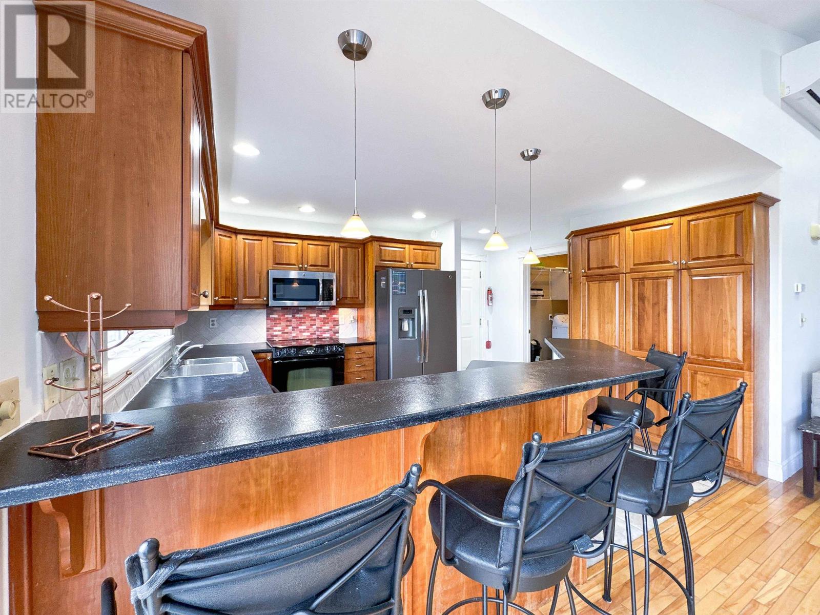 71 Parricus Mead Drive, Charlottetown, Prince Edward Island  C1E 2H3 - Photo 12 - 202518122