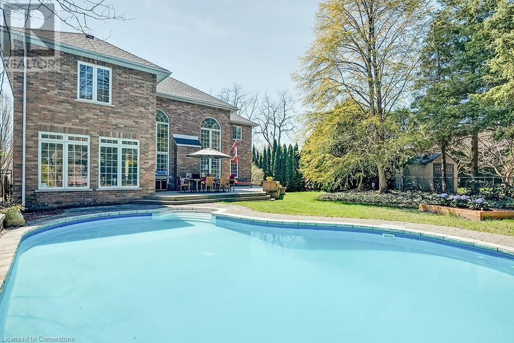 Property at 291 GLEN AFTON Drive image 4