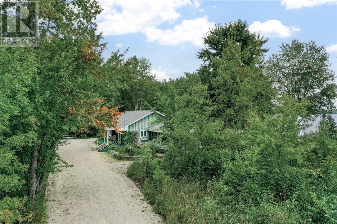 968 Robertson Road, Manitoulin Island, Ontario  P0P 1H0 - Photo 36 - 2123365