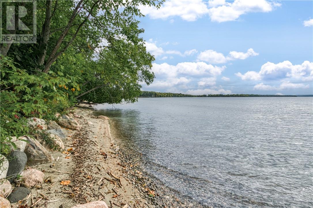 968 Robertson Road, Manitoulin Island, Ontario  P0P 1H0 - Photo 15 - 2123365