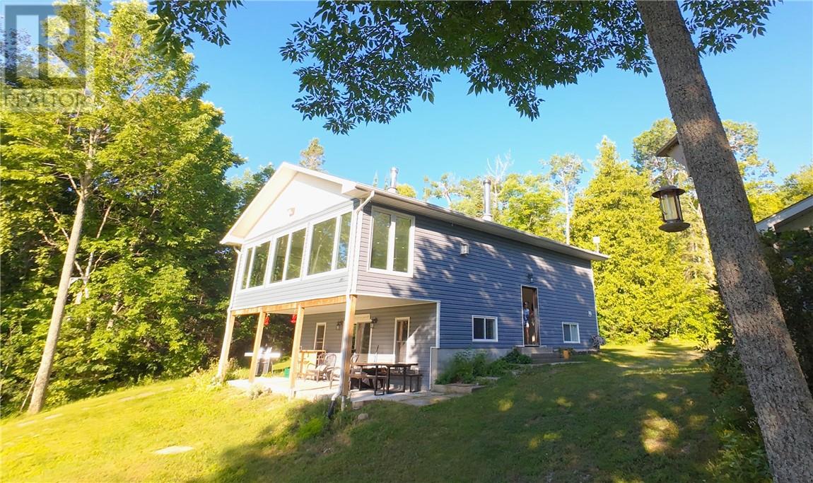 400 Maple Point Road, Kagawong, Ontario  P0P 1J0 - Photo 5 - 2123711
