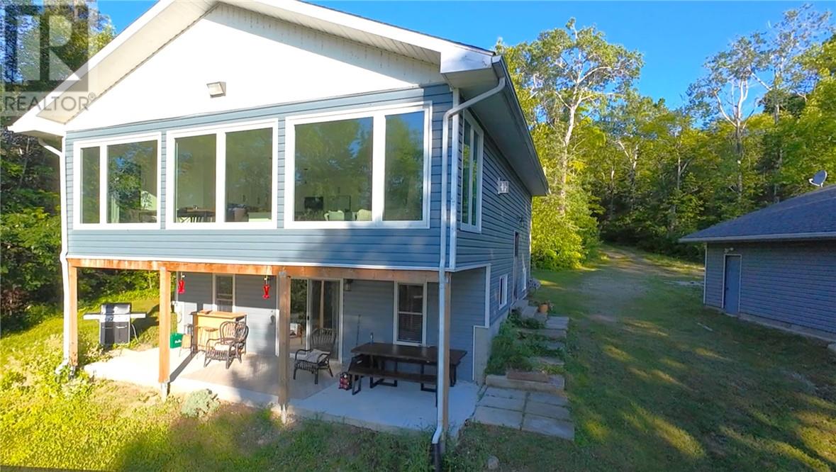 400 Maple Point Road, Kagawong, Ontario  P0P 1J0 - Photo 7 - 2123711