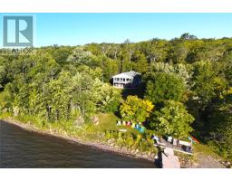 400 Maple Point Road, Kagawong, Ontario