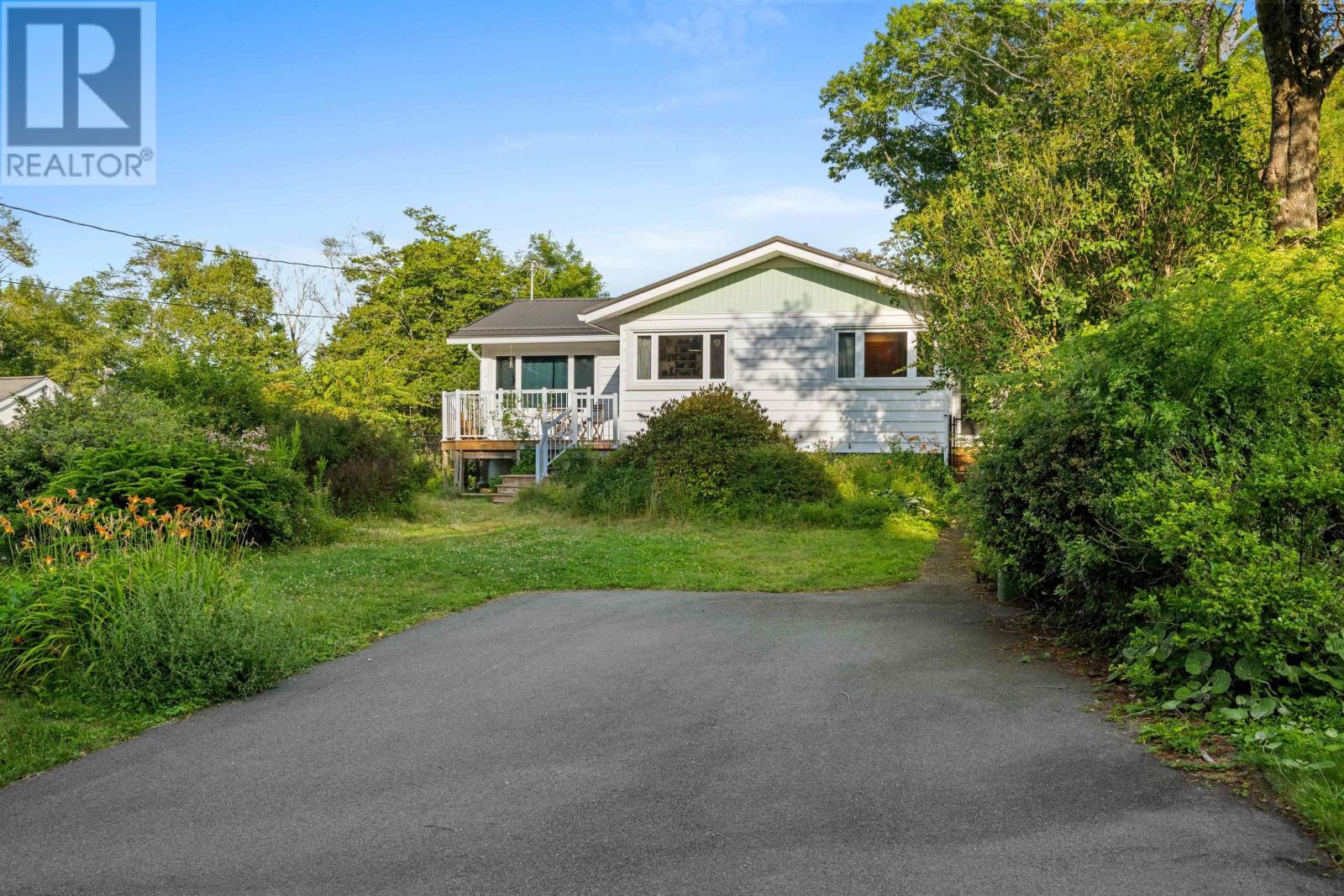 Property at 24 LODGE Drive image 2