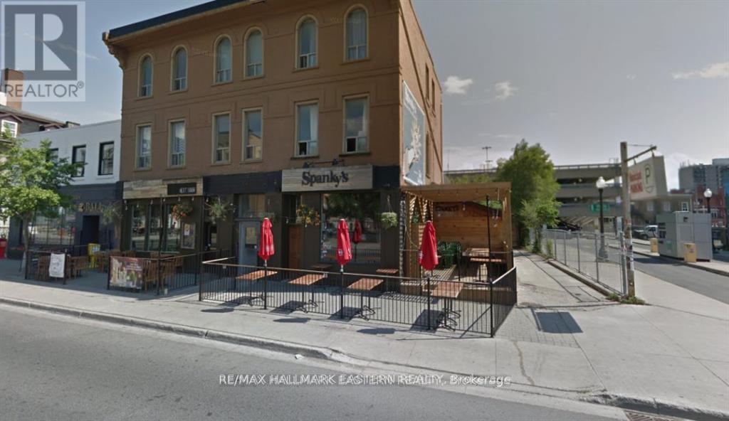 197 HUNTER STREET W, Peterborough, Ontario