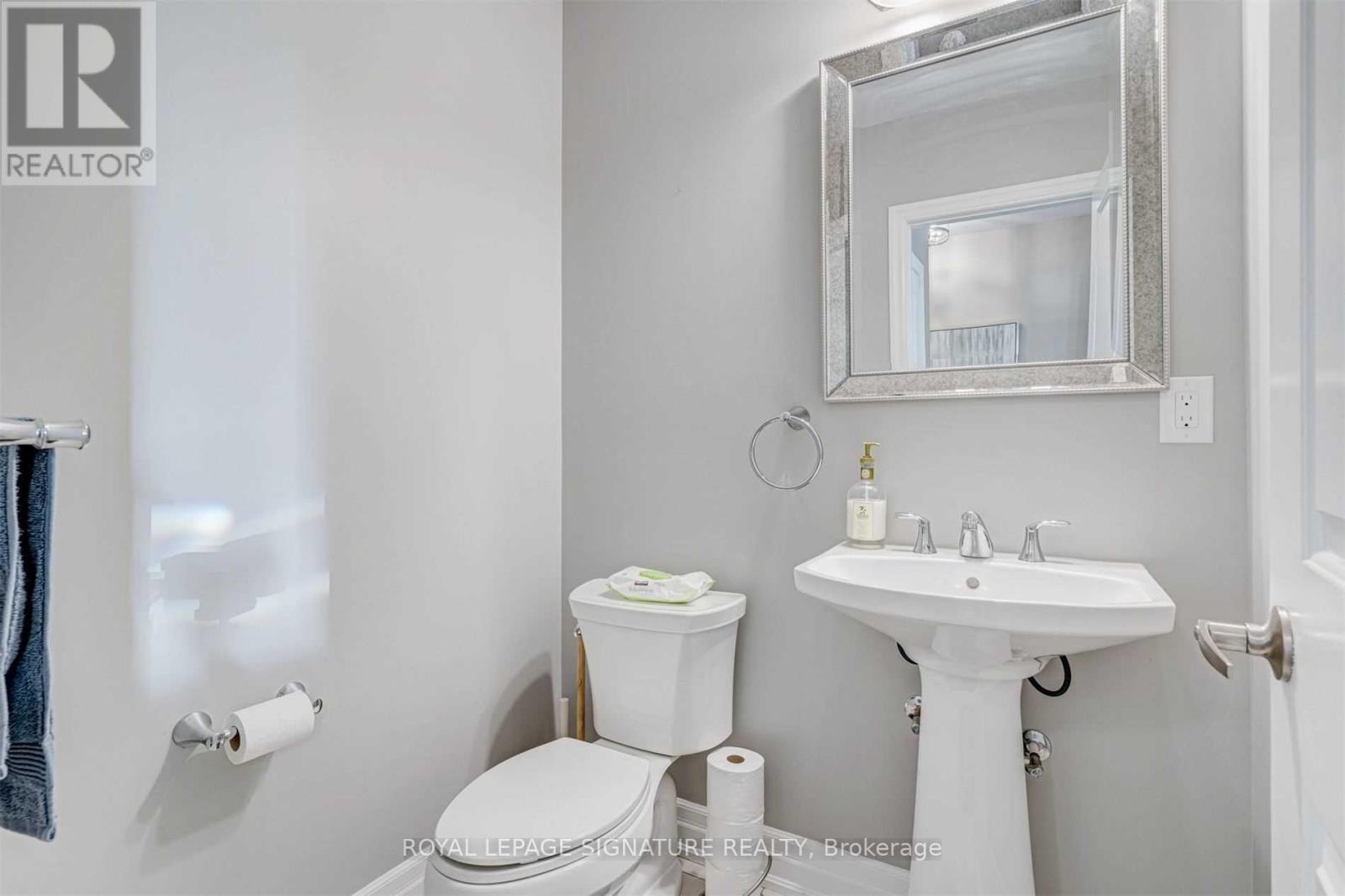 132 Alex Campbell Crescent, King, Ontario  L7B 0C2 - Photo 15 - N12304383