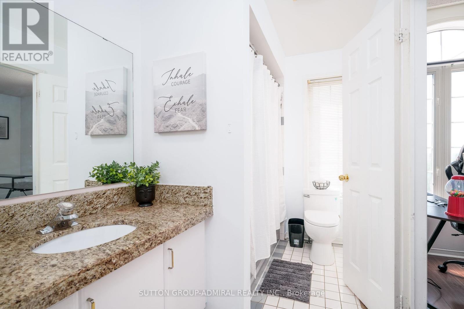 113 Sassafras Circle, Vaughan, Ontario  L4J 8M9 - Photo 19 - N12304392