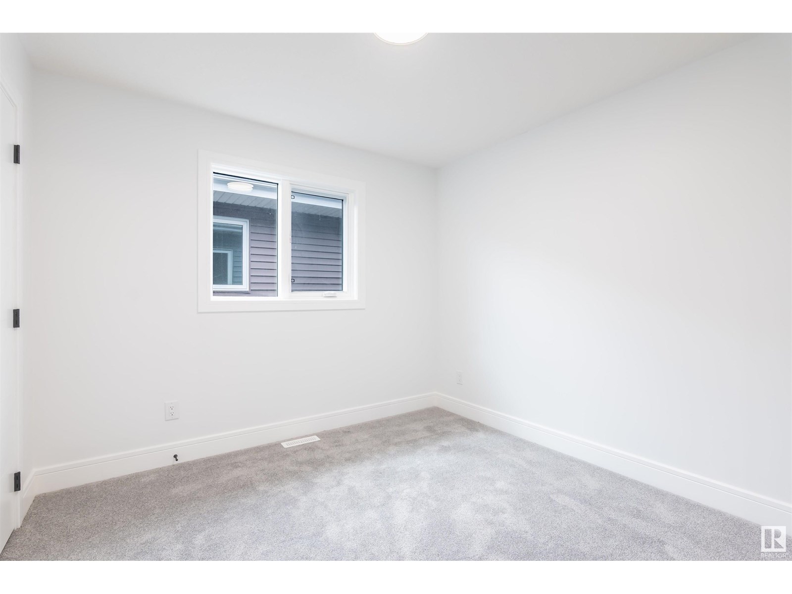 3317 Chickadee Dr Nw, Edmonton, Alberta  T5S 0V6 - Photo 22 - E4449340