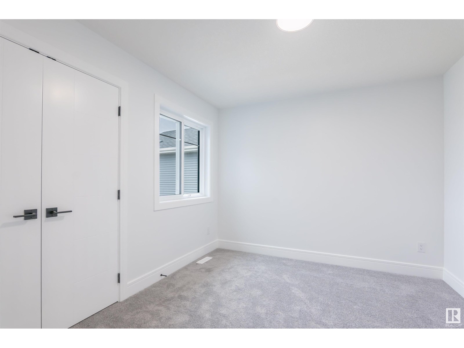 3317 Chickadee Dr Nw, Edmonton, Alberta  T5S 0V6 - Photo 19 - E4449340
