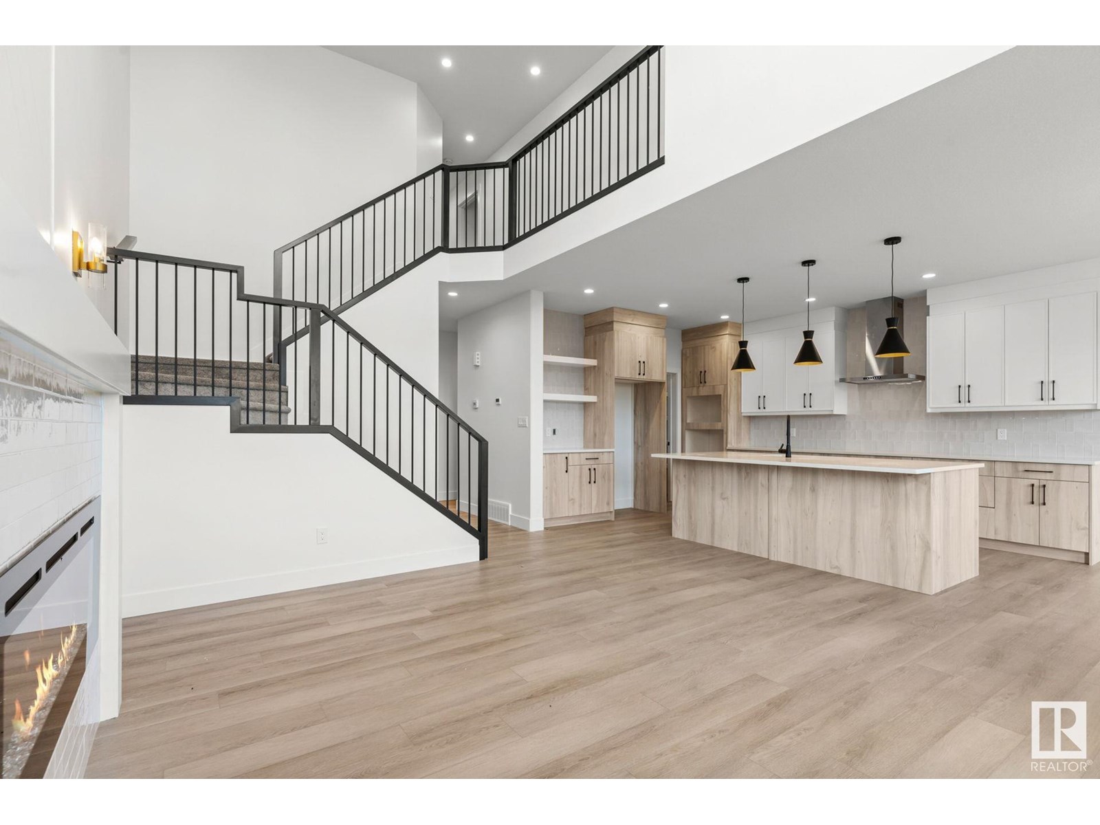 Property at 3317 Chickadee DR NW image 2