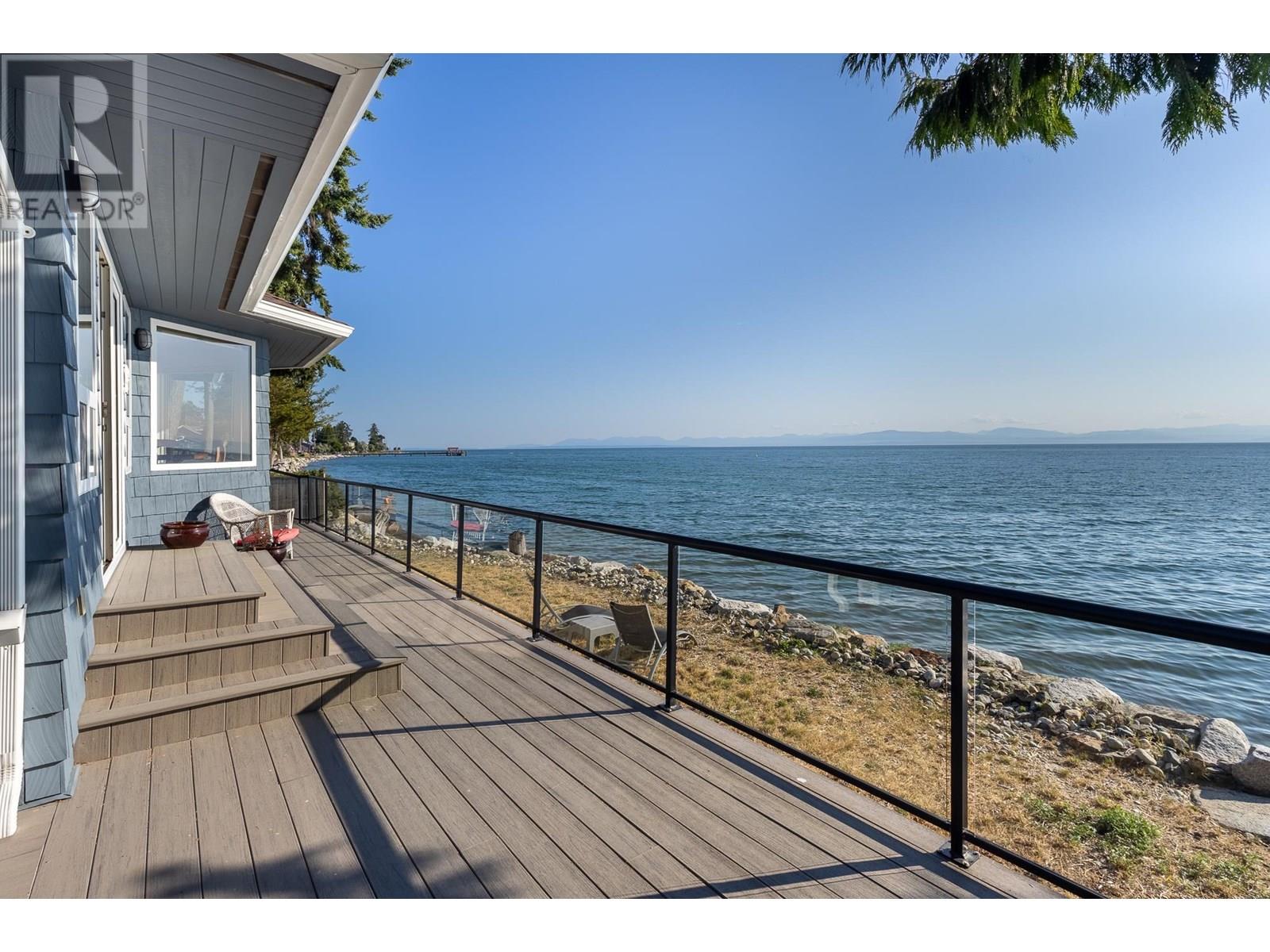 Property at 4857 SUNSHINE COAST HIGHWAY image 1