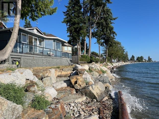 Property at 4857 SUNSHINE COAST HIGHWAY image 5