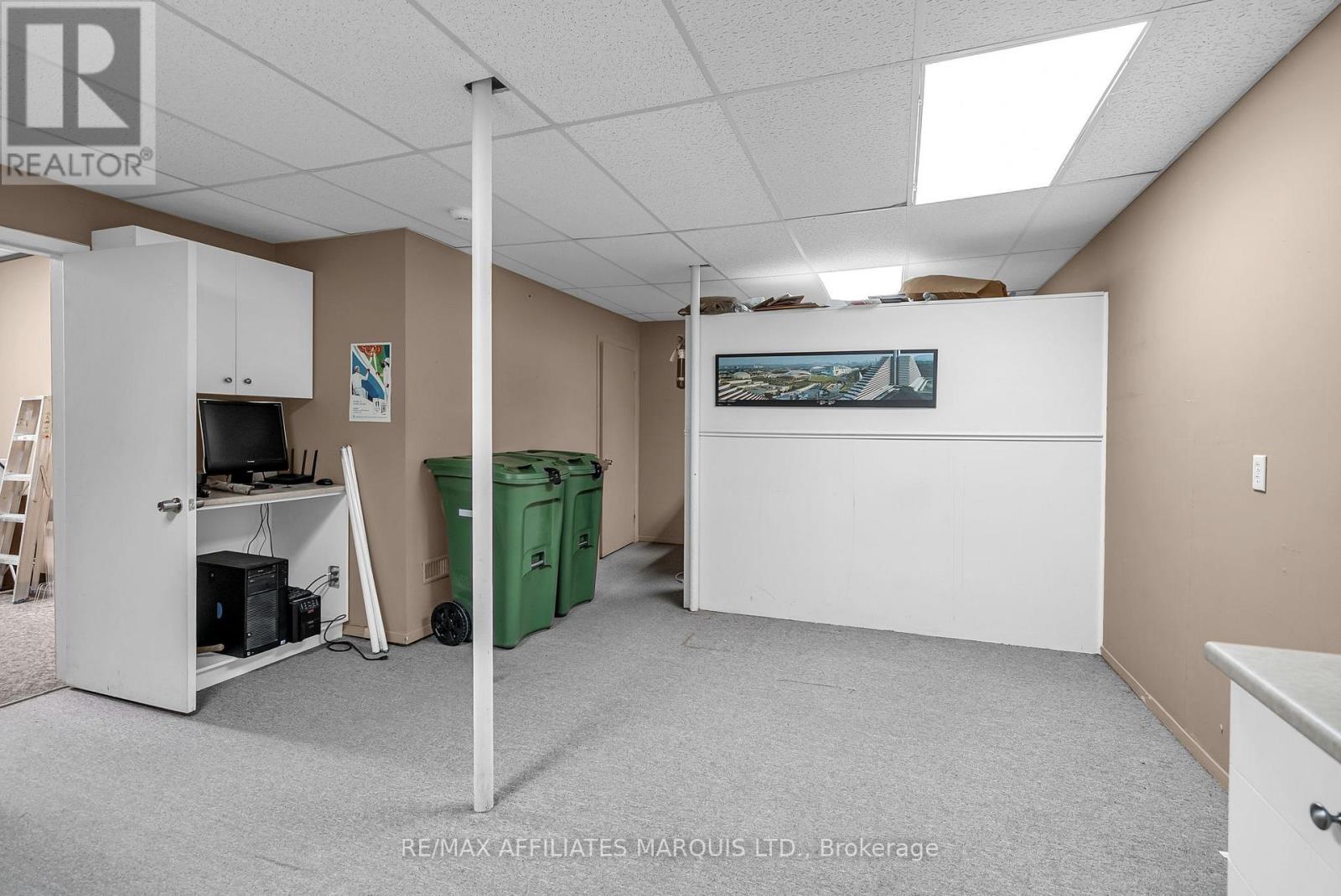 111 Montreal Road, Cornwall, Ontario  K6H 1B2 - Photo 17 - X12304456