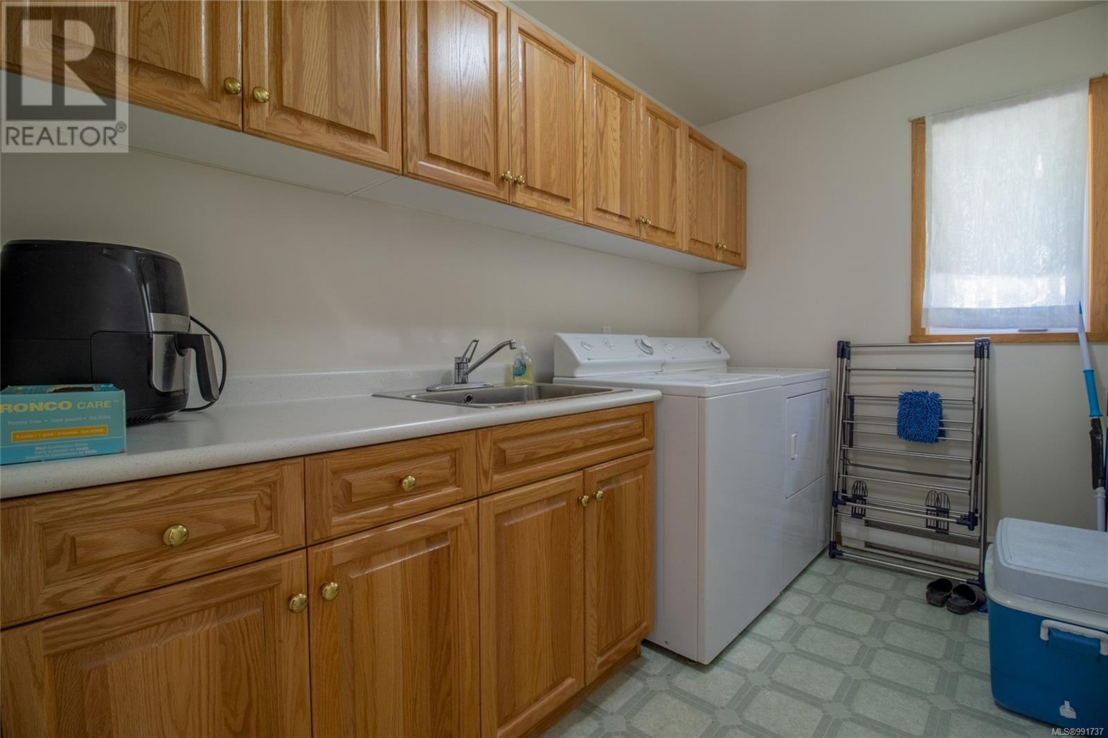 3731 Privateers Rd, Pender Island, British Columbia  V0N 2M2 - Photo 23 - 991737
