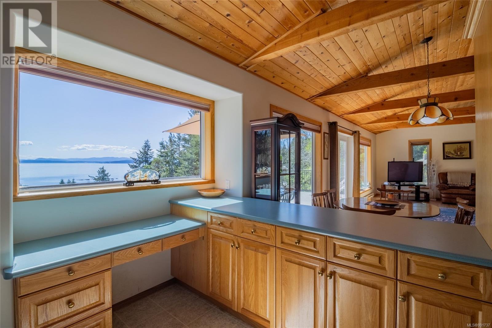 3731 Privateers Rd, Pender Island, British Columbia  V0N 2M2 - Photo 7 - 991737